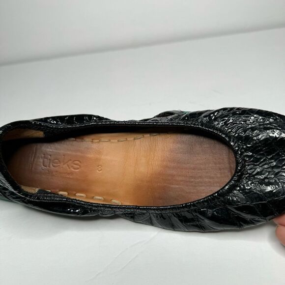 Tieks flats size 8 - Picture 8 of 9